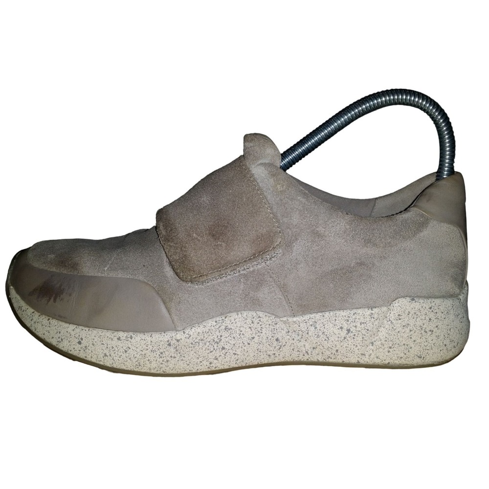 Vince Gage Womens Size 6.5 M Taupe Gray Suede Strap Sneakers Casual Walking Shoe